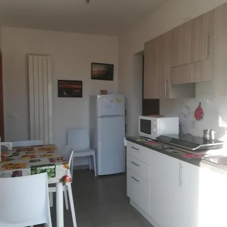 Vacanze In Con Parcheggio 아파트 고리치아